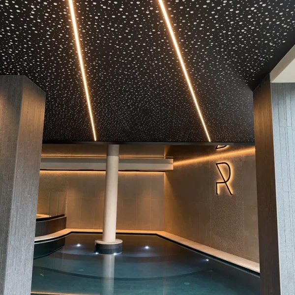 hotel-ravelli-piscina-5